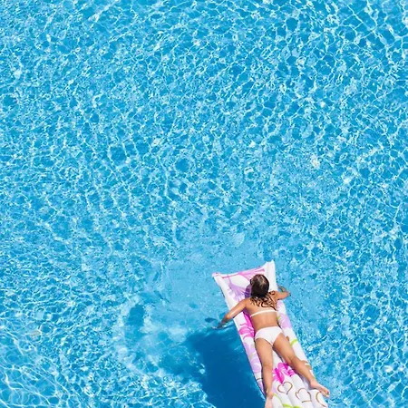 Sea View Riviera 5 Minutes To Promenade Free Parking Апартаменты Влёра